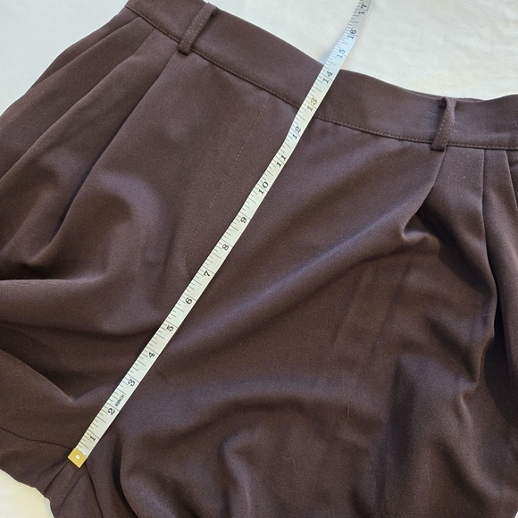 Lichi Women's High Waist Pleated Top Loose Fit Wide Leg Pants - Picture 10 of 16